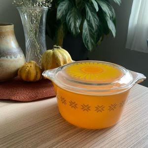 Vintage Pyrex Dish